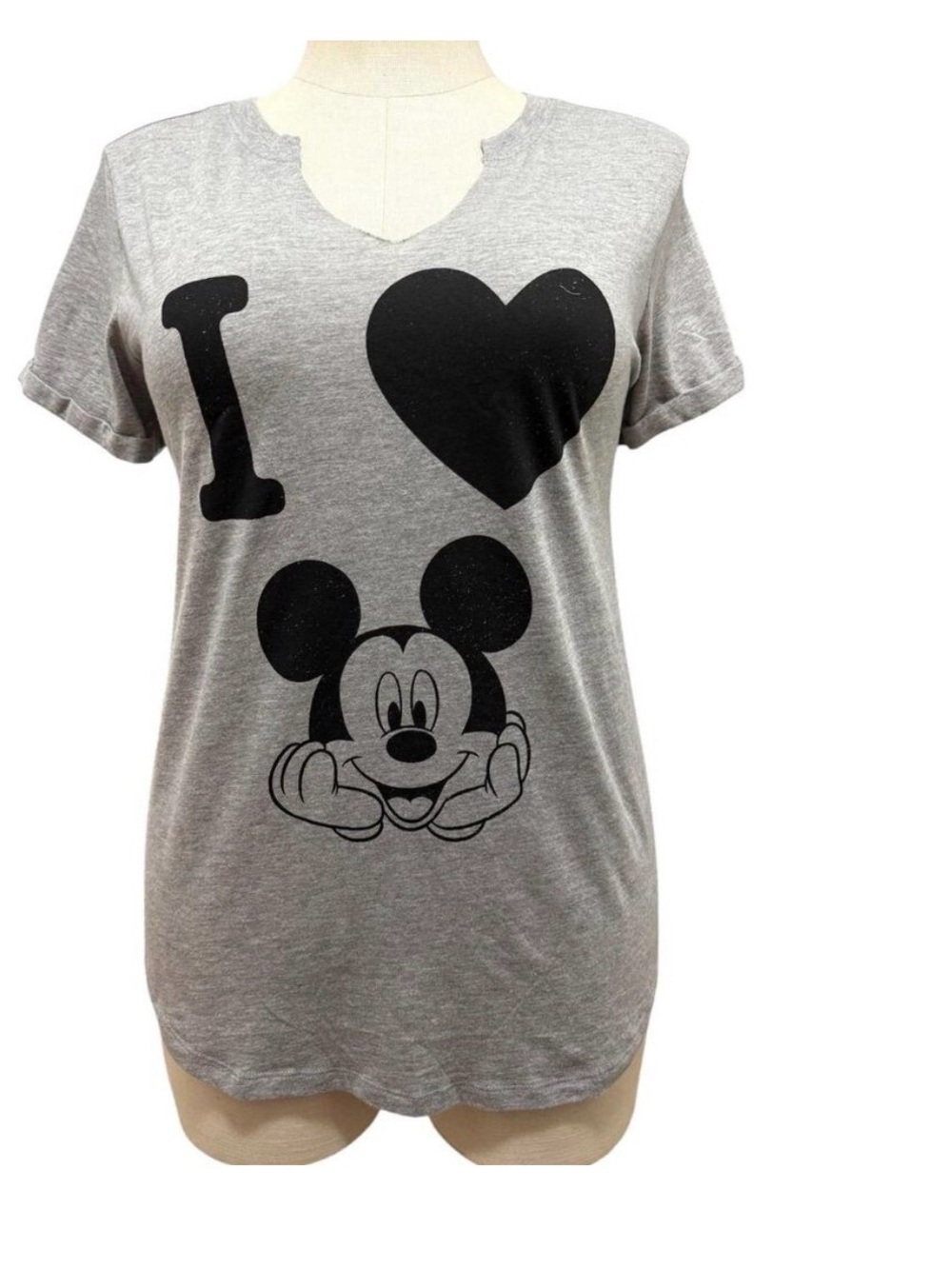 Torrid New With Tags MICKEY top size
2 in original online packaging
